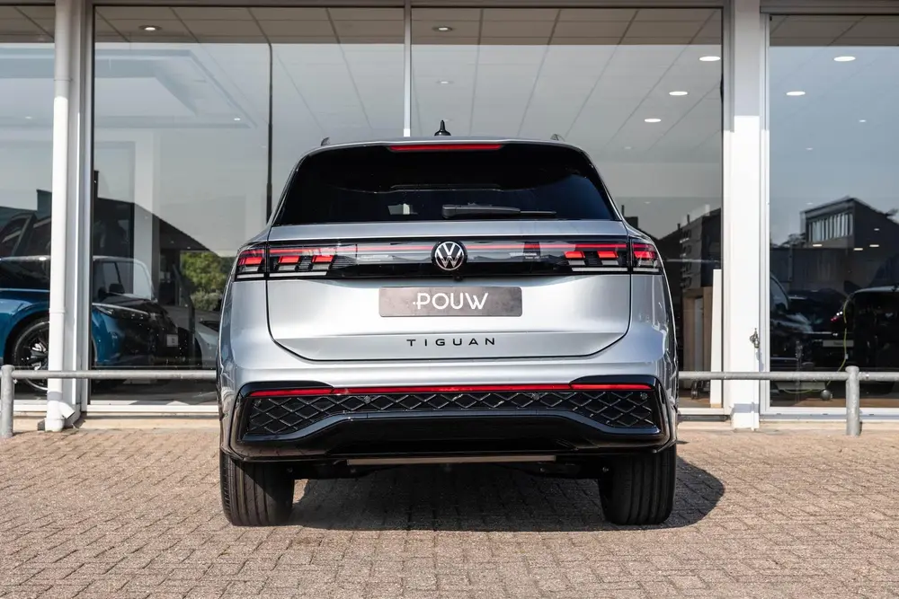 Volkswagen Tiguan 1.5 eHybrid 204pk R-Line Edition | Panoram uit 2026, foto 9