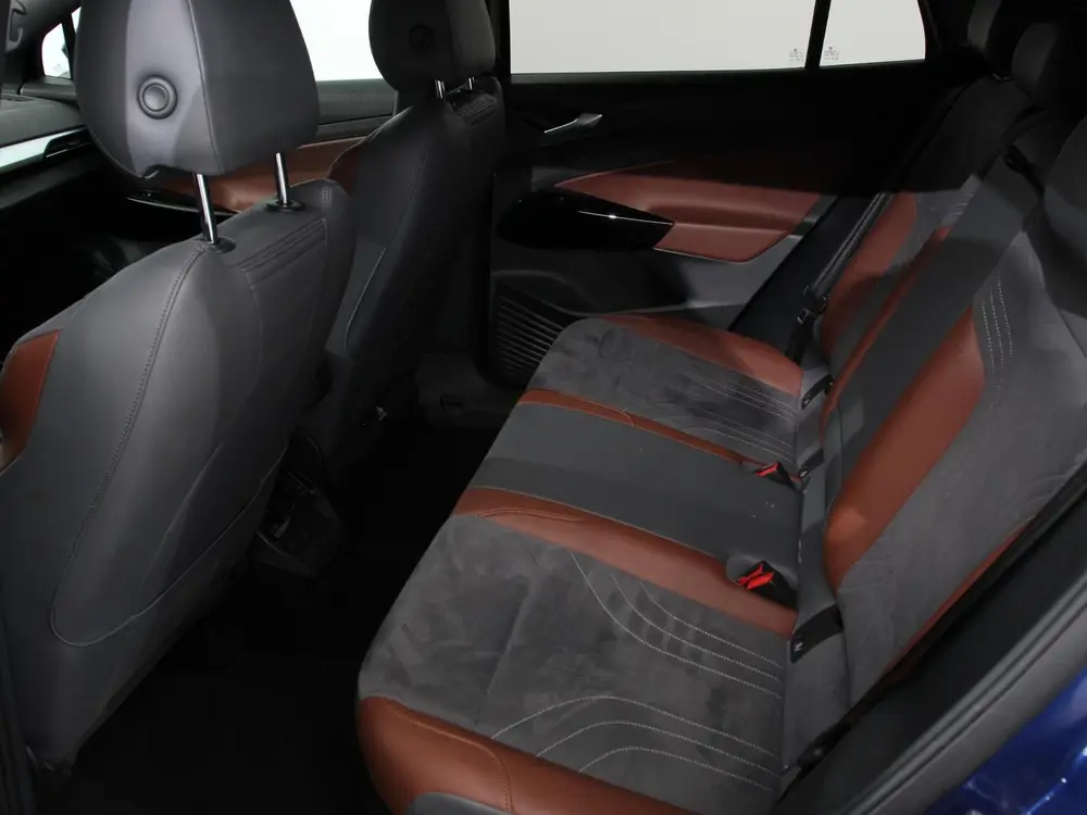 Volkswagen ID.4 Business 77 kWh SOH 83% Leder Navigatie 19" uit 2021, foto 11