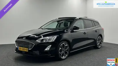Ford Focus Wagon 1.0 EcoBoost Titanium Business PANO LEER CR uit 2019