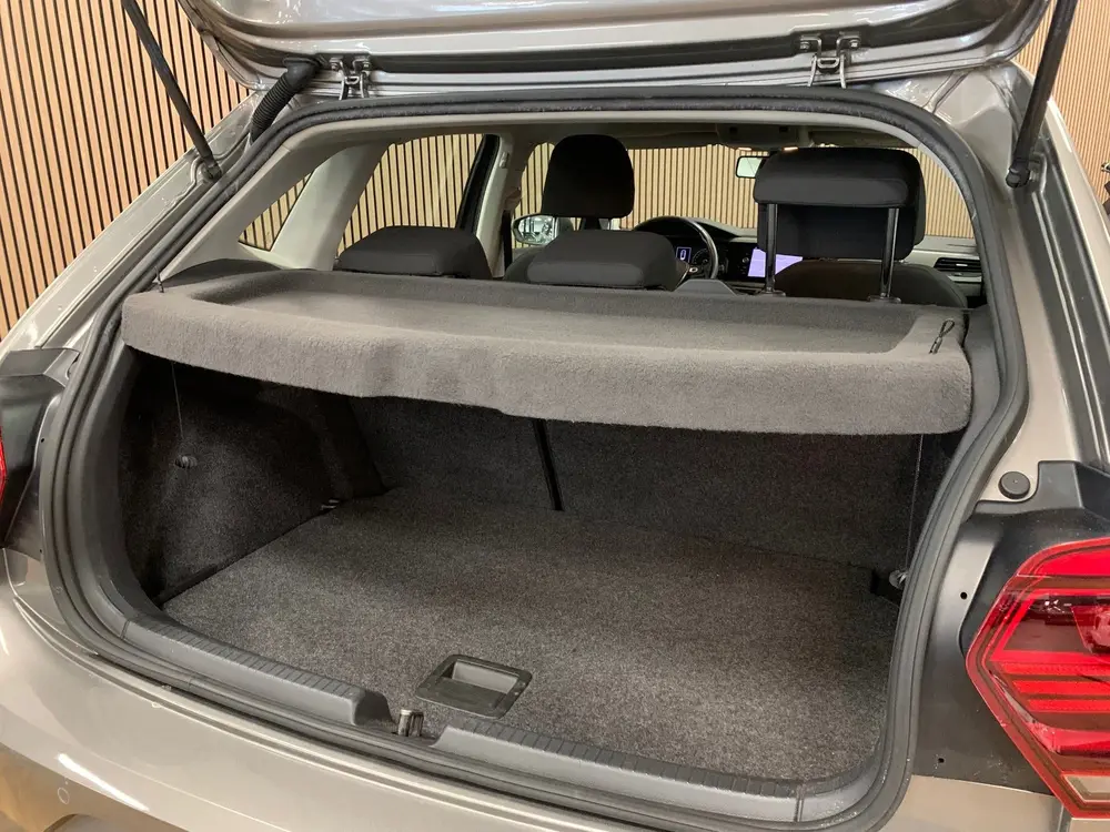Volkswagen Polo 1.0 TSI Comfortline Business|Navigatie|Clima uit 2020, foto 14