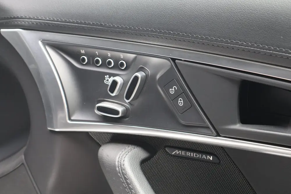 Jaguar F-Type P300 R-Dynamic | 20" CARBON INLEG VELGEN | LED uit 2019, foto 18