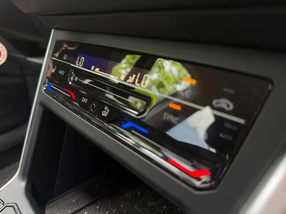 Volkswagen Polo 1.0 TSI Life Business Dealeronderhouden met uit 2023, foto 14