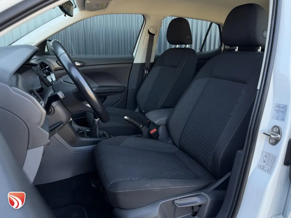 Volkswagen T-Cross 1.0 TSI Life 95pk | Navi | Parkeersensore uit 2019, foto 3