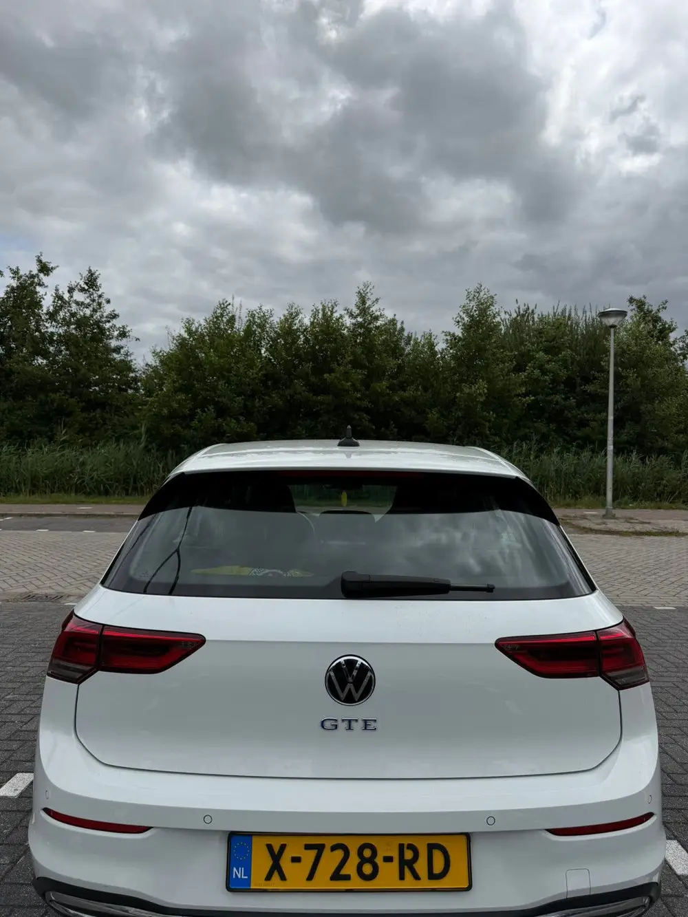 Volkswagen Golf 1.4 Ehybrid 245pk DSG 2020 Wit uit 2020, foto 10