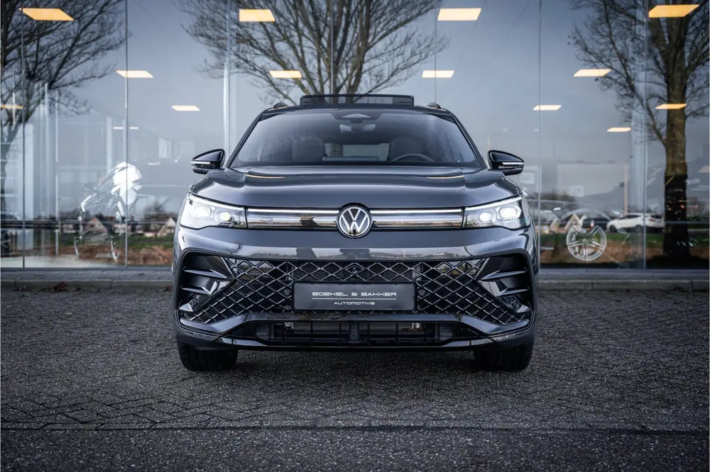 Volkswagen Tiguan eHybrid R-Line Edition * Panodak * Trekhaa uit 2025, foto 15