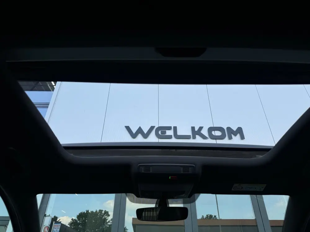 Volkswagen Golf 2.0 TSI 4Motion R PANO / AKRAPOVIC / Ad. Cru uit 2019, foto 19
