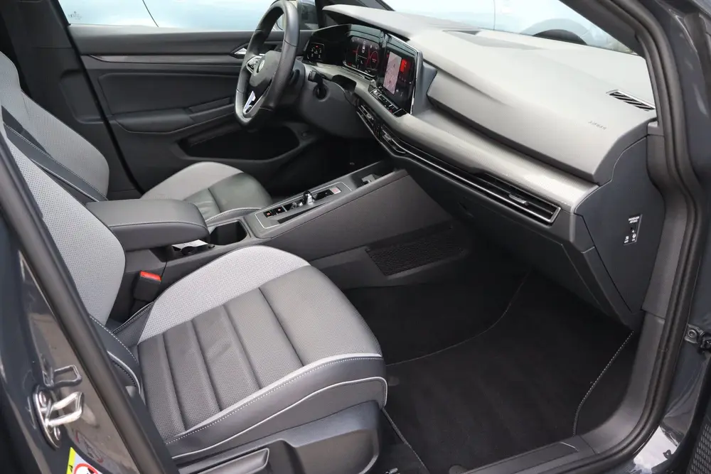 Volkswagen Golf 1.4 eHybrid GTE NL-Auto! Schuifdak I Leder I uit 2021, foto 5