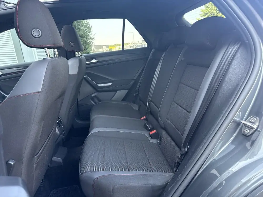 Volkswagen T-Roc 1.5 TSI Sport Bns R-line NAP Automaat Pano uit 2021, foto 14