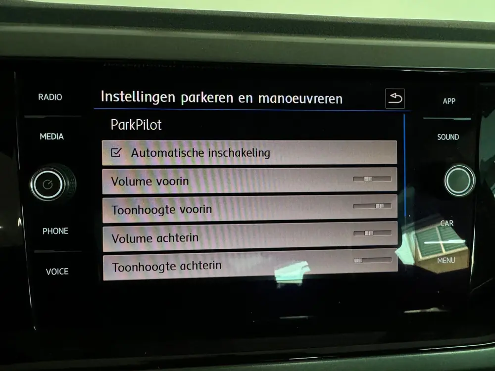 Volkswagen POLO 1.0 TSI Comfortline Business Keyless|Front A uit 2019, foto 17