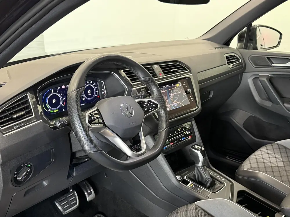 Volkswagen Tiguan 1.4 TSI eHybrid R-Line Business+ Automaat uit 2022, foto 10