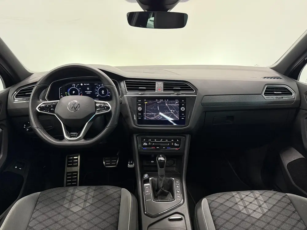 Volkswagen Tiguan 1.4 TSI eHybrid R-Line Business+ Automaat uit 2022, foto 13
