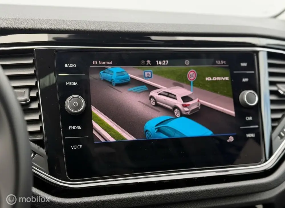 Volkswagen T-Roc 2.0 TSI 4Motion R PANO|AKRA|CARPLAY|ACC| uit 2020, foto 19