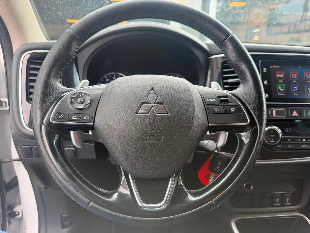 Mitsubishi Outlander 2.0 2WD Instyle|Navi|Cruise|Clima|Carpl uit 2019, foto 17