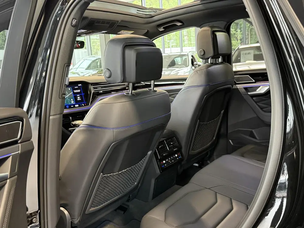 Volkswagen Touareg 3.0 TSi eHybrid 4MOTION R PANO-DAK|HEAD U uit 2025, foto 18