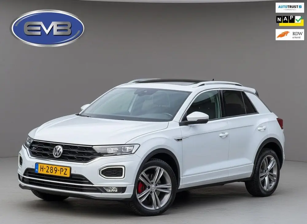 Volkswagen T-Roc 1.5 TSI Sport Business R, panoramadak, trek uit 2020