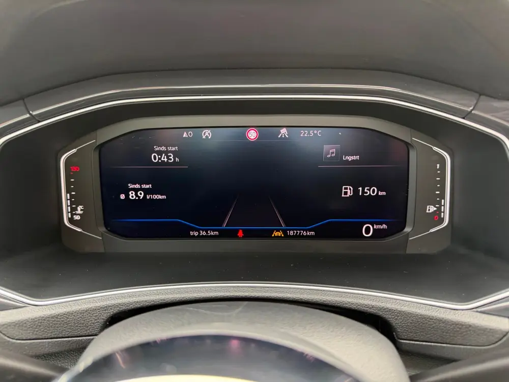 Volkswagen T-Roc 1.5 TSI Sport Business R, panoramadak, trek uit 2020, foto 8