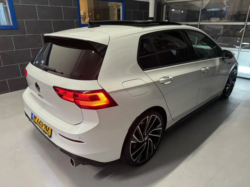 Volkswagen Golf 2.0 TSI GTI - PANO - KEYLESS - H&K - CARPLAY uit 2021, foto 7