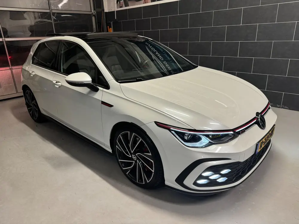 Volkswagen Golf 2.0 TSI GTI - PANO - KEYLESS - H&K - CARPLAY uit 2021, foto 8