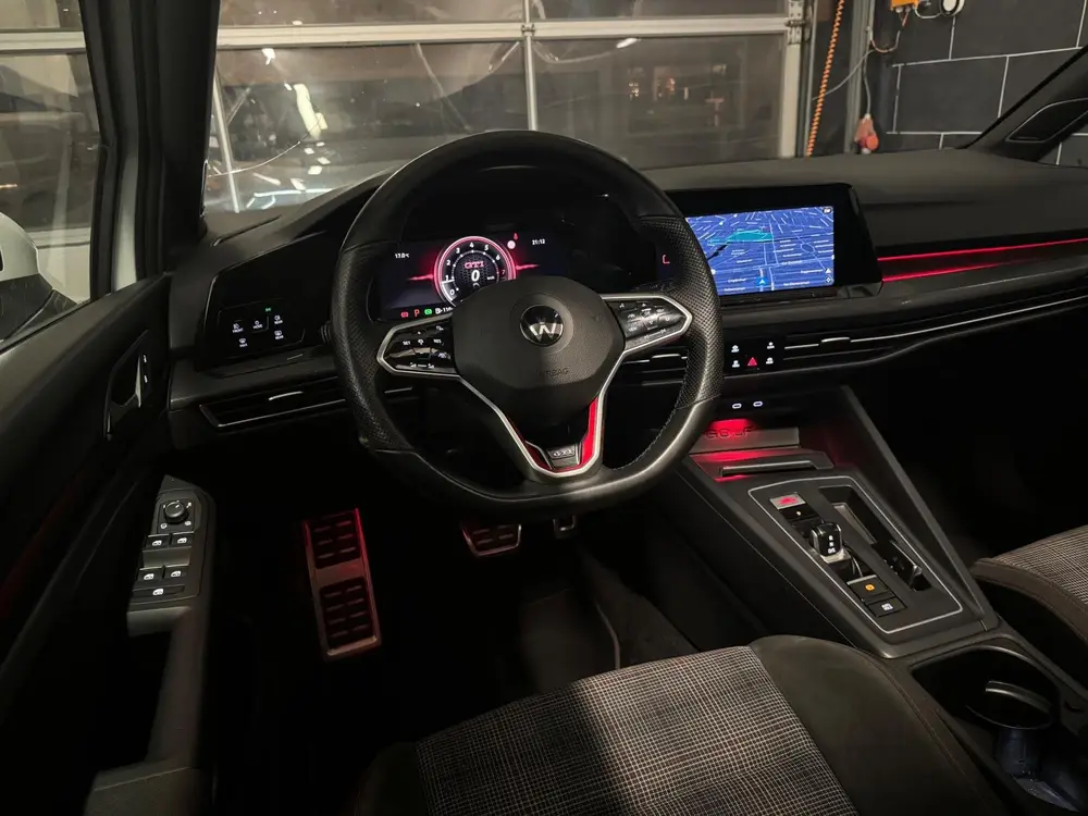 Volkswagen Golf 2.0 TSI GTI - PANO - KEYLESS - H&K - CARPLAY uit 2021, foto 9