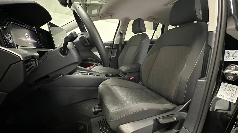Volkswagen Golf Variant 1.5 eTSI Life Edition benzine automa uit 2024, foto 13