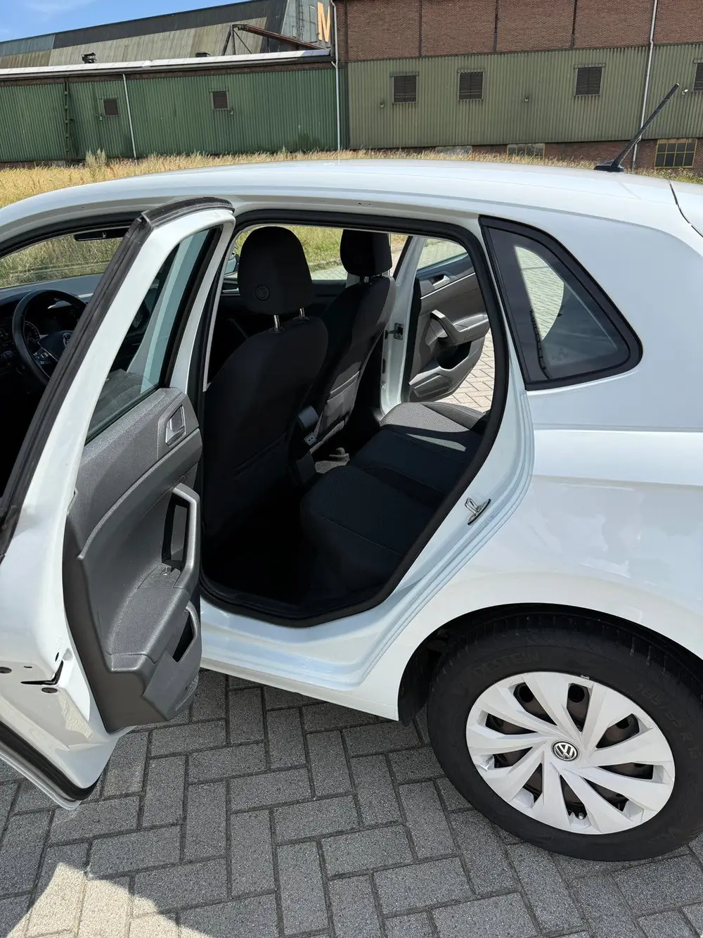 Volkswagen Polo 1.0 MPI 80pk 2019 Wit uit 2019, foto 8