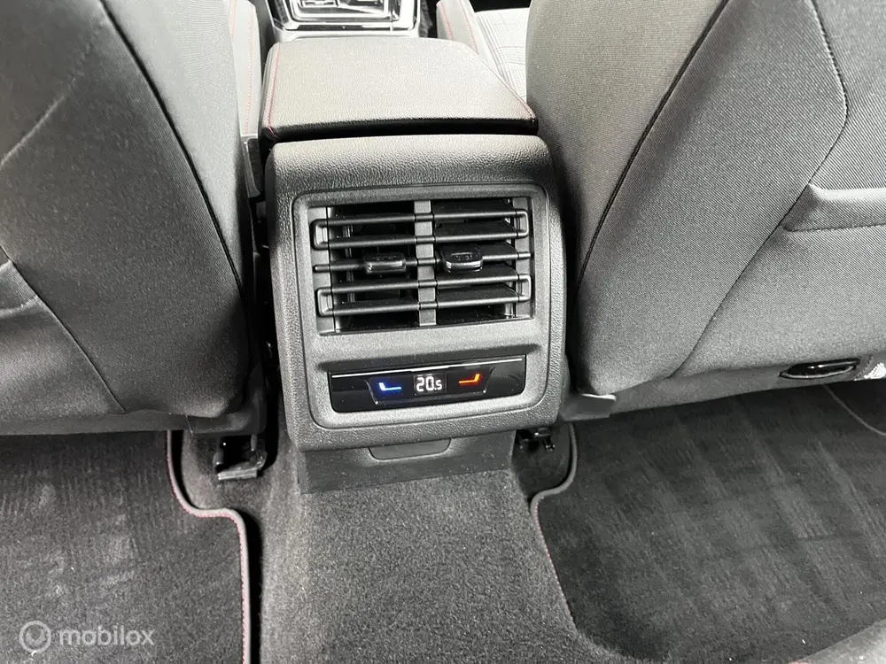 Volkswagen Golf 2.0 TSI GTI EXPORT PRIJS! uit 2024, foto 18