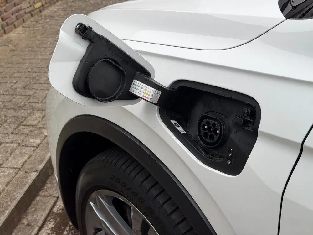 Volkswagen Tiguan 1.4 TSI eHybrid R-LINE Panodak 94% SOH Hea uit 2022, foto 18
