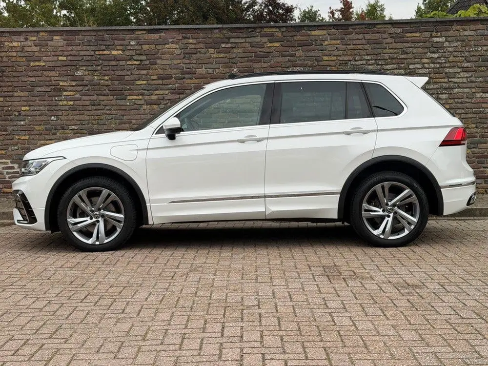 Volkswagen Tiguan 1.4 TSI eHybrid R-LINE Panodak 94% SOH Hea uit 2022, foto 7