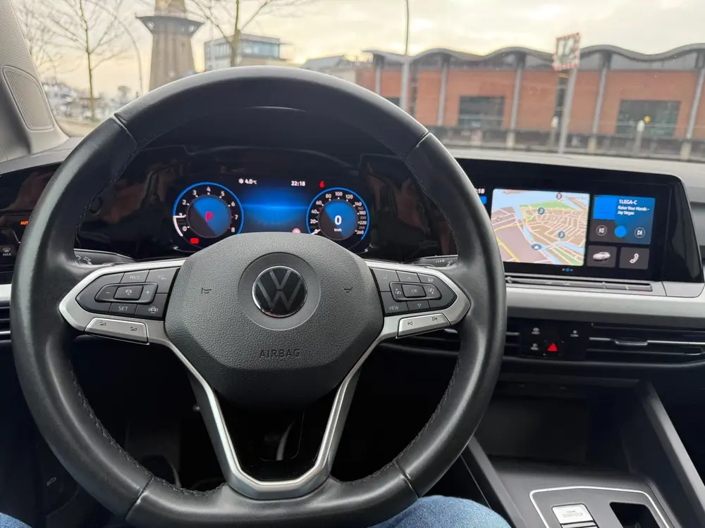 Volkswagen Golf Variant 1.0 eTSI Life Business_Massage_stoel uit 2022, foto 13