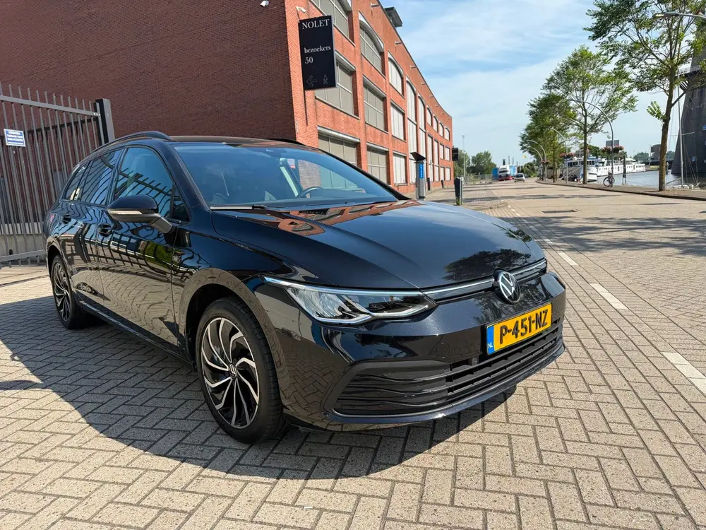 Volkswagen Golf Variant 1.0 eTSI Life Business_Massage_stoel uit 2022, foto 17