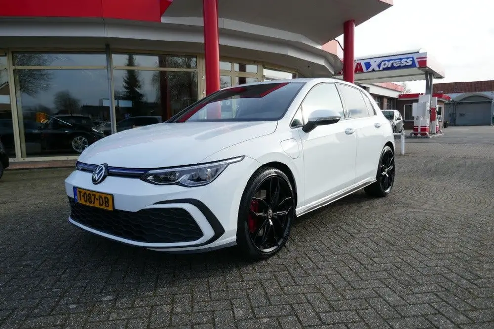 Volkswagen Golf 1.4 EHYBRID GTE 150 PK APPLE CARPLAY / NA uit 2020, foto 2