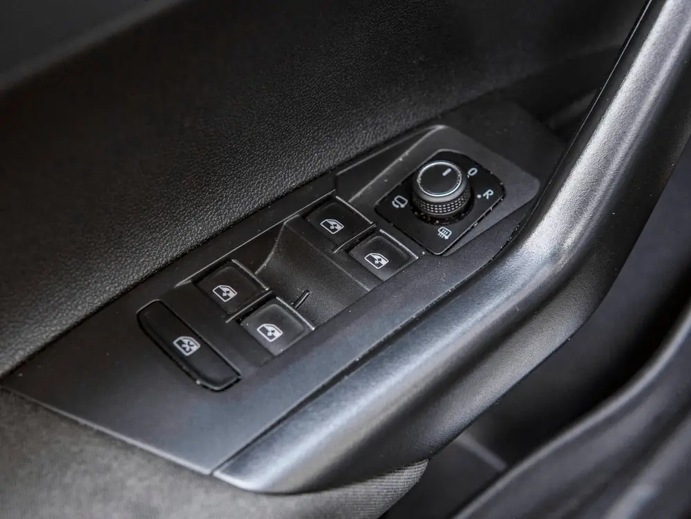 Volkswagen Polo 1.0 TSI 3x R-Line Business Pano|Navi|Carplay uit 2022, foto 19