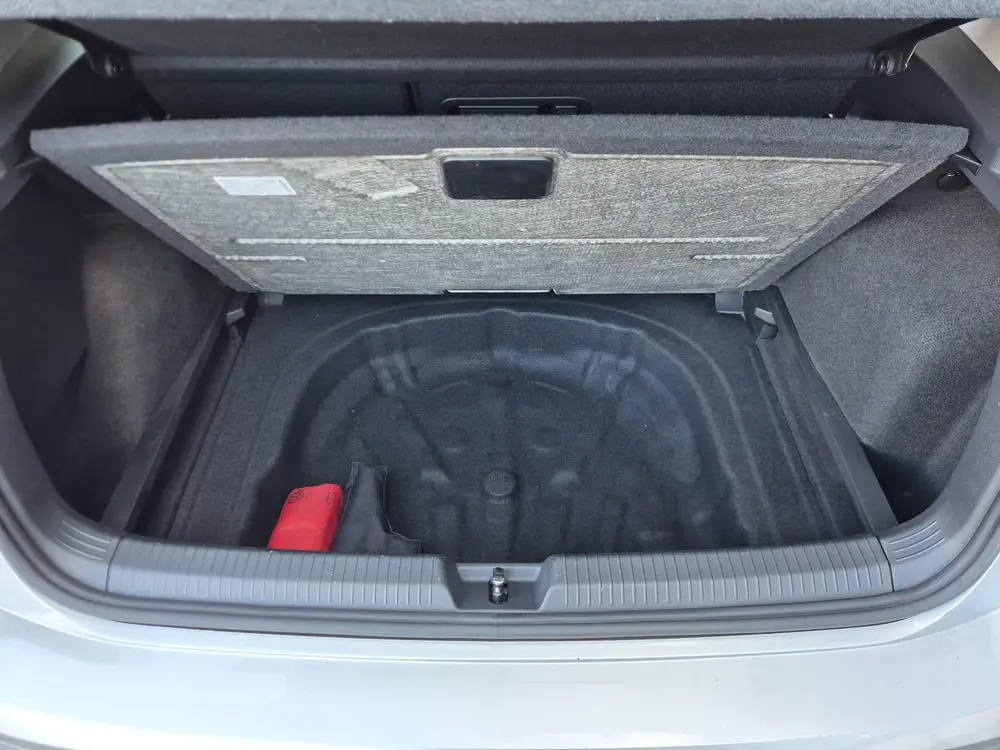 Volkswagen Golf 1.5 TSI Life Business | BTW | Carplay | Trekhaak | Camera | Navi Golf 1.5 TSI Life Business | BTW | Carplay | Trek uit 2023, foto 19