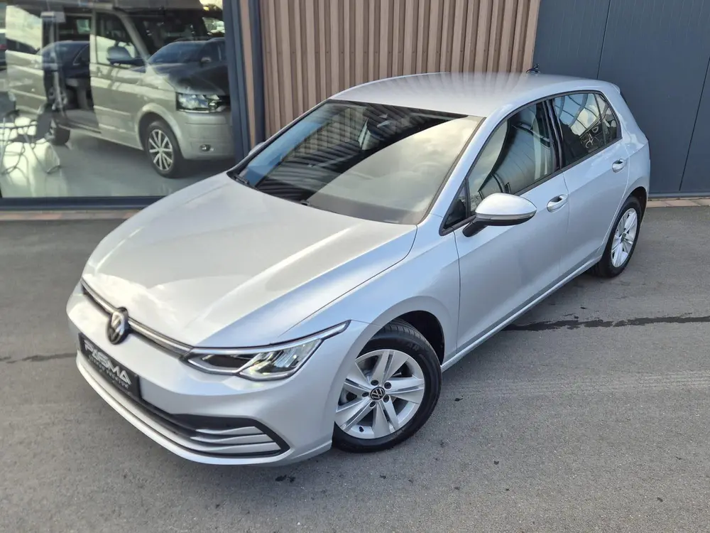 Volkswagen Golf 1.5 TSI Life Business | BTW | Carplay | Trekhaak | Camera | Navi Golf 1.5 TSI Life Business | BTW | Carplay | Trek uit 2023, foto 2