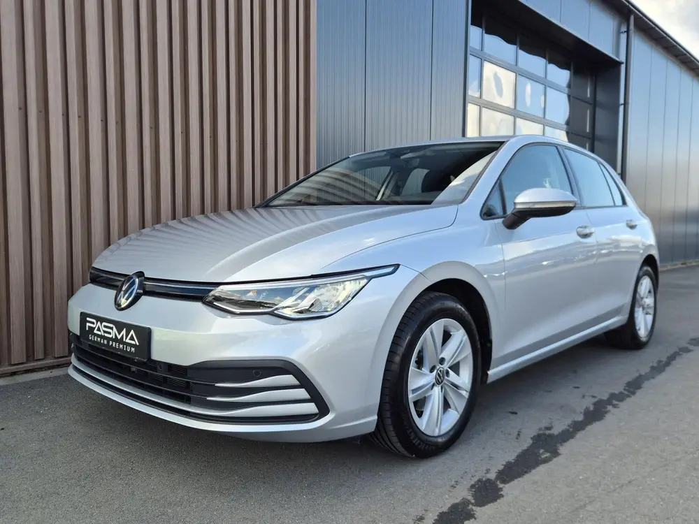 Volkswagen Golf 1.5 TSI Life Business | BTW | Carplay | Trekhaak | Camera | Navi Golf 1.5 TSI Life Business | BTW | Carplay | Trek uit 2023, foto 3