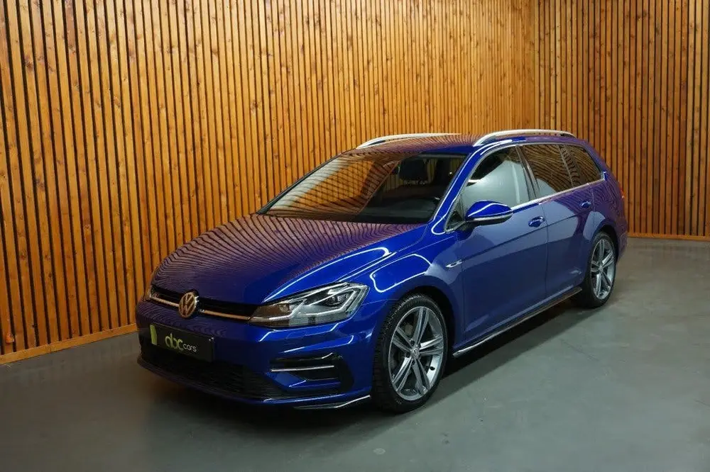 Volkswagen GOLF 1.5 TSI HIGHLINE BUSINESS R-LINE uit 2019