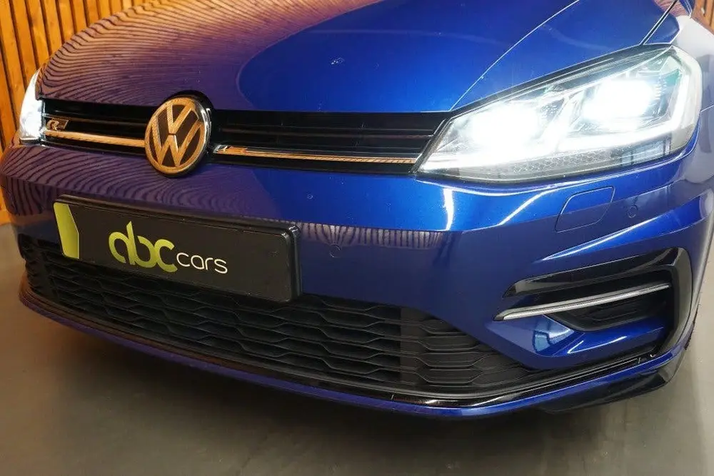 Volkswagen GOLF 1.5 TSI HIGHLINE BUSINESS R-LINE uit 2019, foto 4