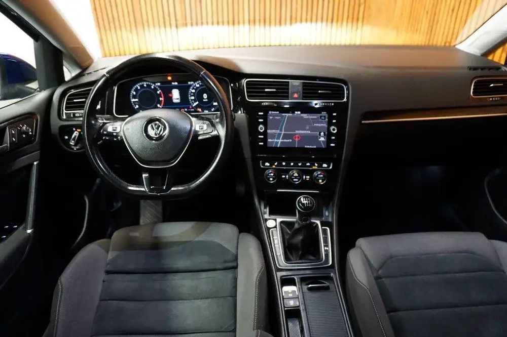 Volkswagen GOLF 1.5 TSI HIGHLINE BUSINESS R-LINE uit 2019, foto 8
