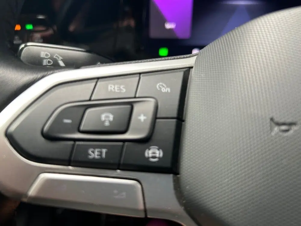 Volkswagen Golf 1.5 TSI Move / Navi / PDC / All-Season / 150 uit 2023, foto 17