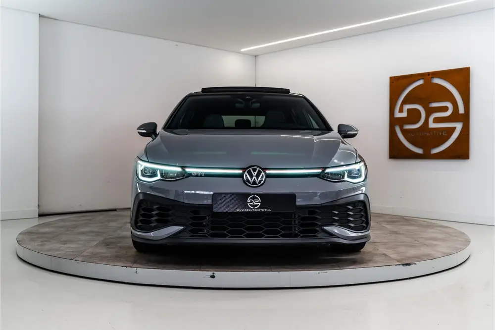 Volkswagen Golf 2.0 TSI GTI Clubsport 301 PK | IQ | Pano | S uit 2021, foto 8