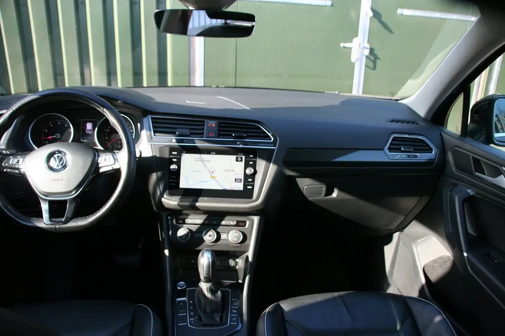 Volkswagen Tiguan All-space 1.5 TSI ACT Highline LEER, PANOR uit 2020, foto 17