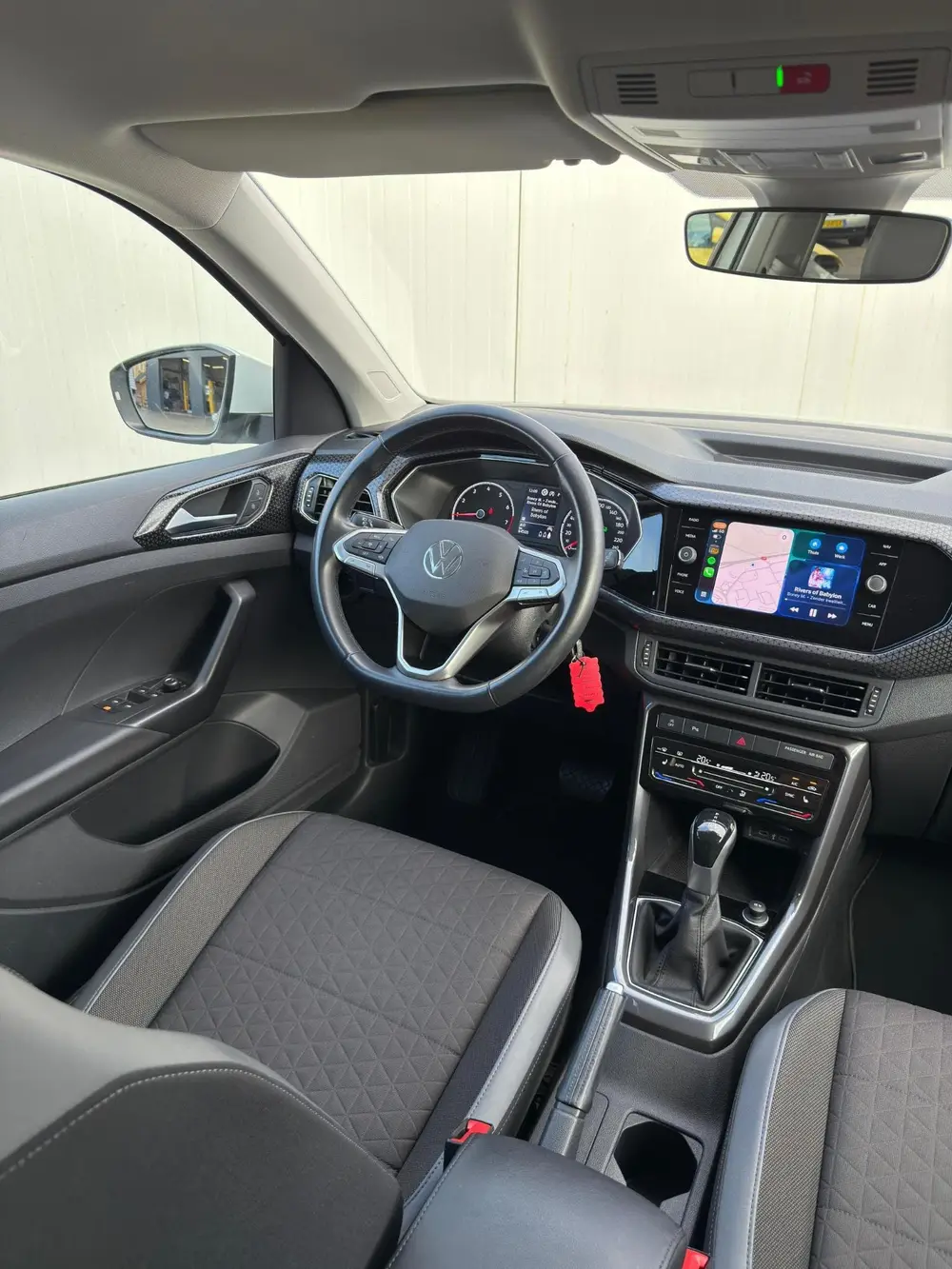 Volkswagen T-Cross 1.0 TSI Style Carplay ! AUTOMAAT! LUXE uit 2022, foto 6