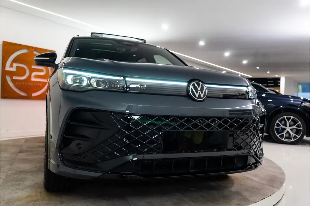 Volkswagen Tiguan 1.5 eHybrid 2x R-Line 2025 PER DIRECT BESC uit 2025, foto 11