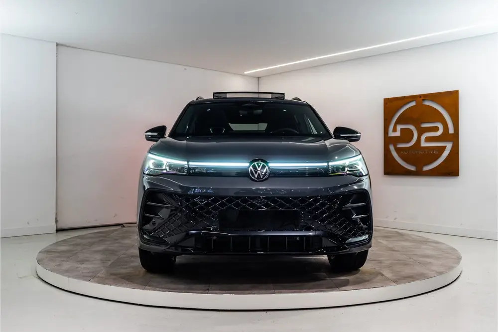 Volkswagen Tiguan 1.5 eHybrid 2x R-Line 2025 PER DIRECT BESC uit 2025, foto 8