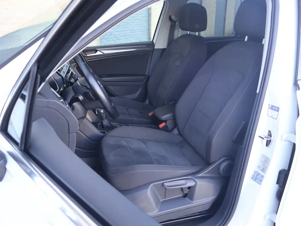 Volkswagen Tiguan 1.5 TSI Highline DSG | LED | ACC | Navi | uit 2020, foto 7
