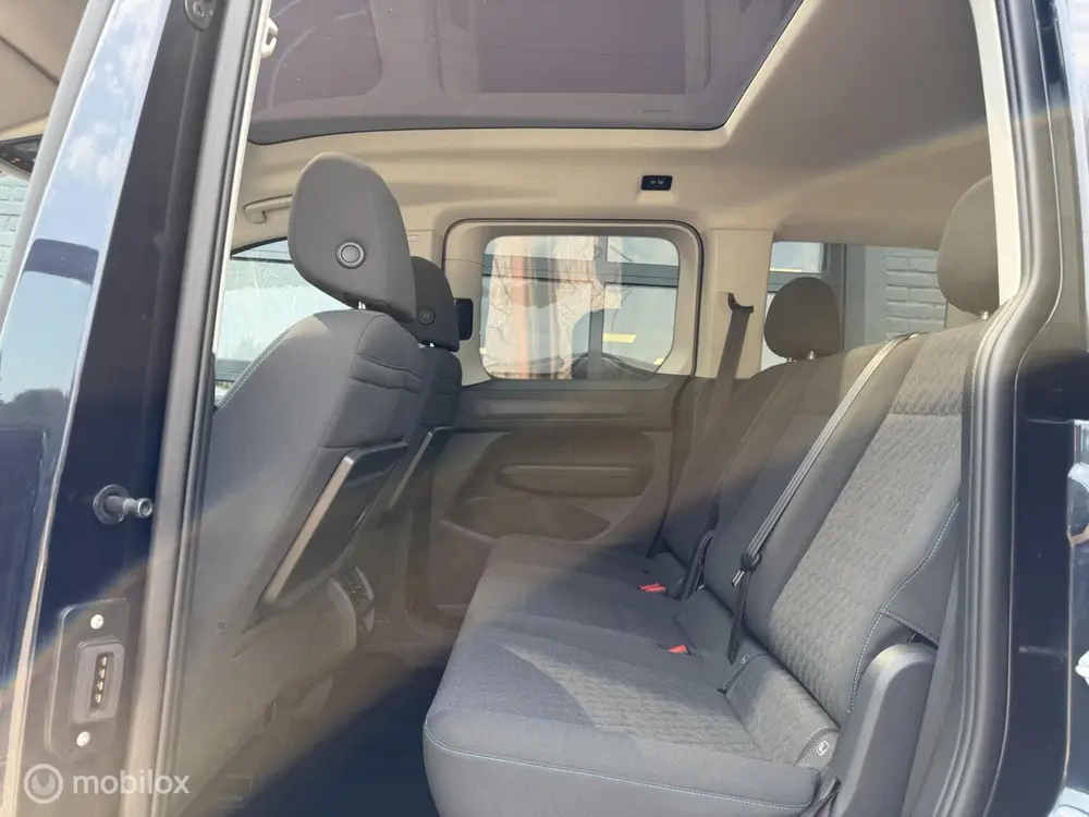 Volkswagen Caddy 2.0 TDI 122 PK Airco Pano Navi PDC uit 2021, foto 12