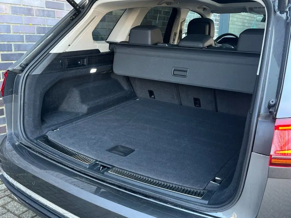Volkswagen Touareg 3.0 TSi eHybrid 4MOTION km 48.000 nap 1e uit 2021, foto 17
