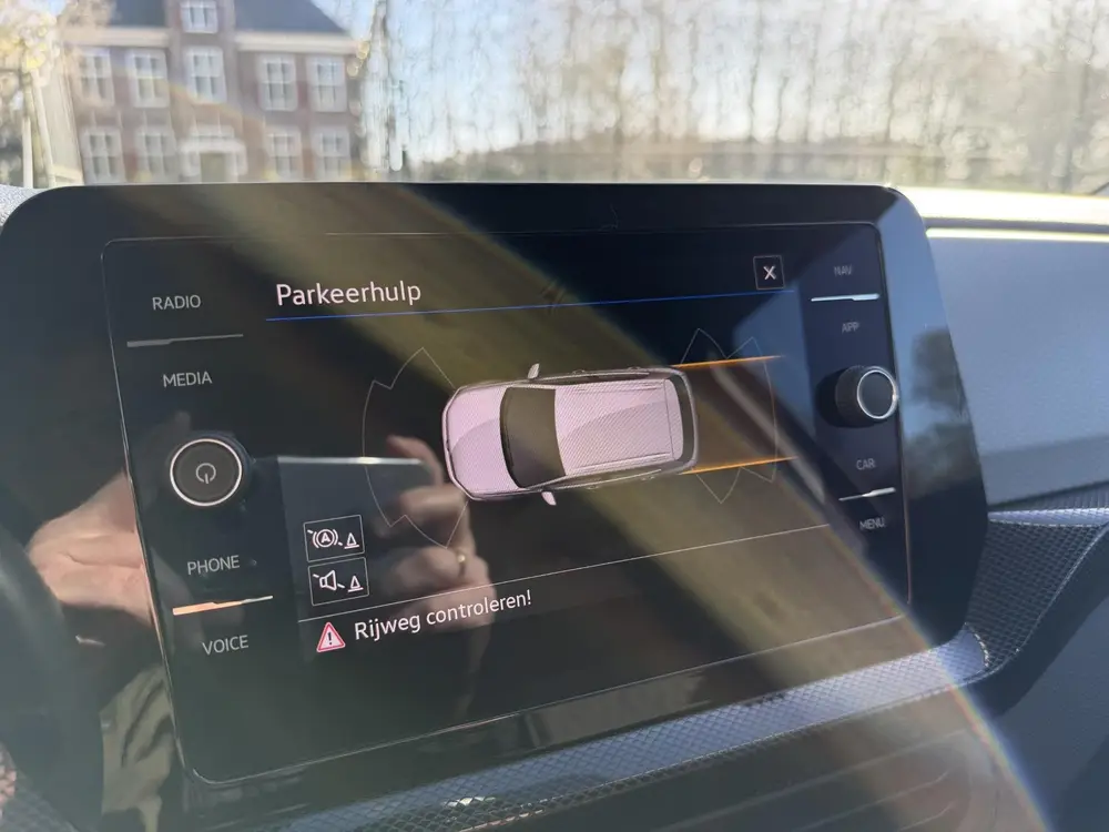 Volkswagen T-Cross 1.0 TSI Life Edition | Clima | Adaptive | uit 2024, foto 16