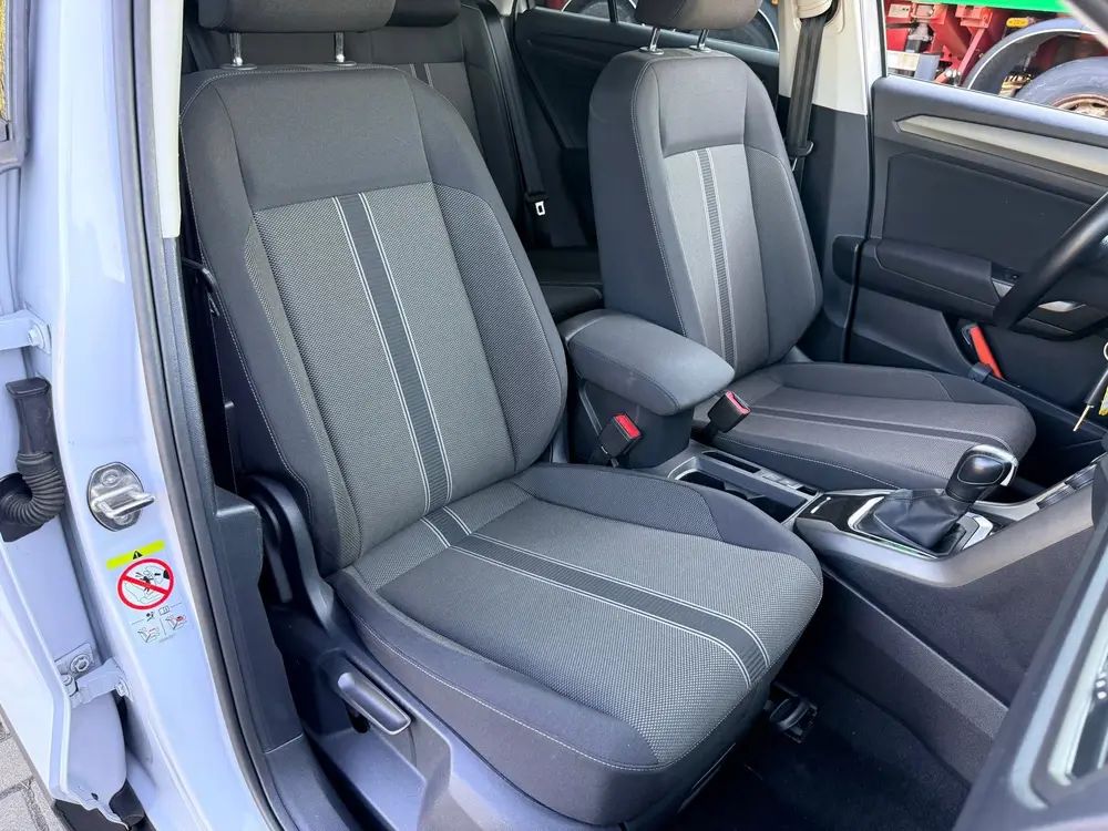 Volkswagen T-Roc 1.5 TSI DSG Style Digi Dash , afneembare tr uit 2021, foto 13