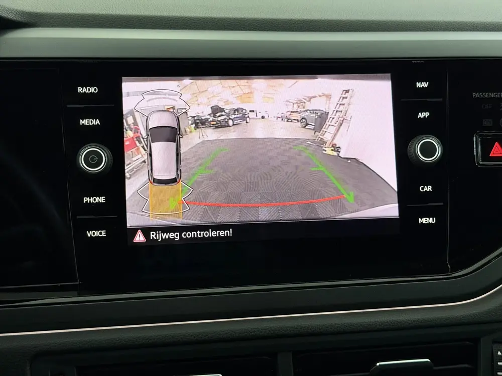 Volkswagen Polo 1.0 TSI R-Line Camera, Navi, Virtual desk, S uit 2022, foto 18